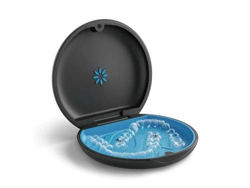 マウスピース矯正インビザライントレイケース